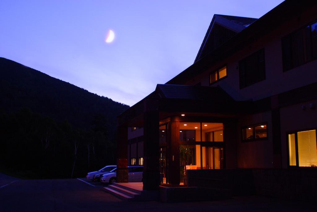 Hotel Kamihoroso Kamifurano Esterno foto