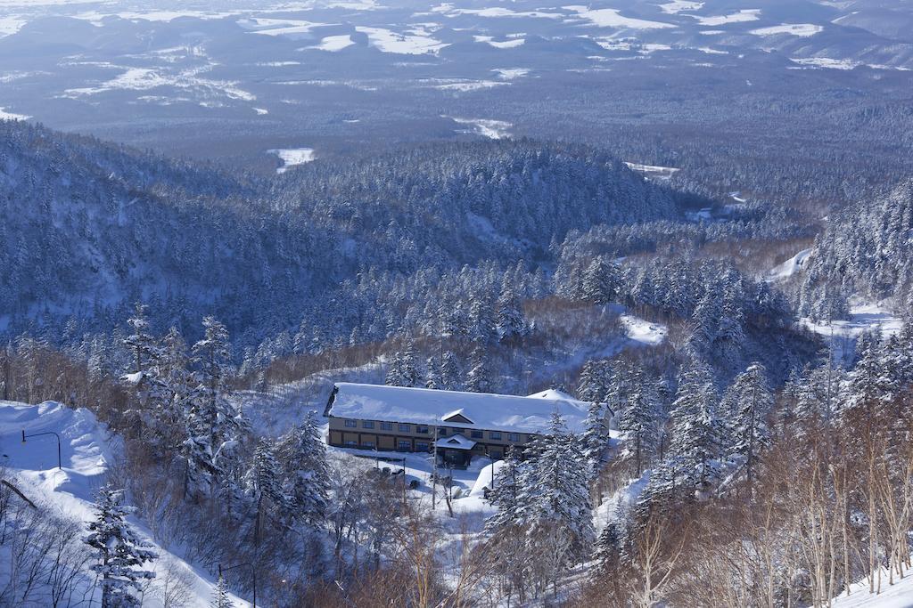 Hotel Kamihoroso Kamifurano Esterno foto